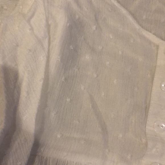 White tshirt - Picture 2 of 2